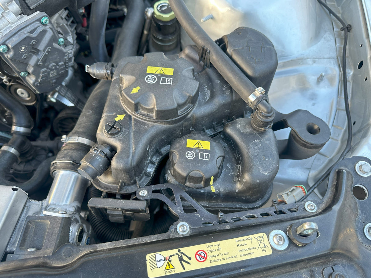 STROM B48 Expansion Tank Mounts