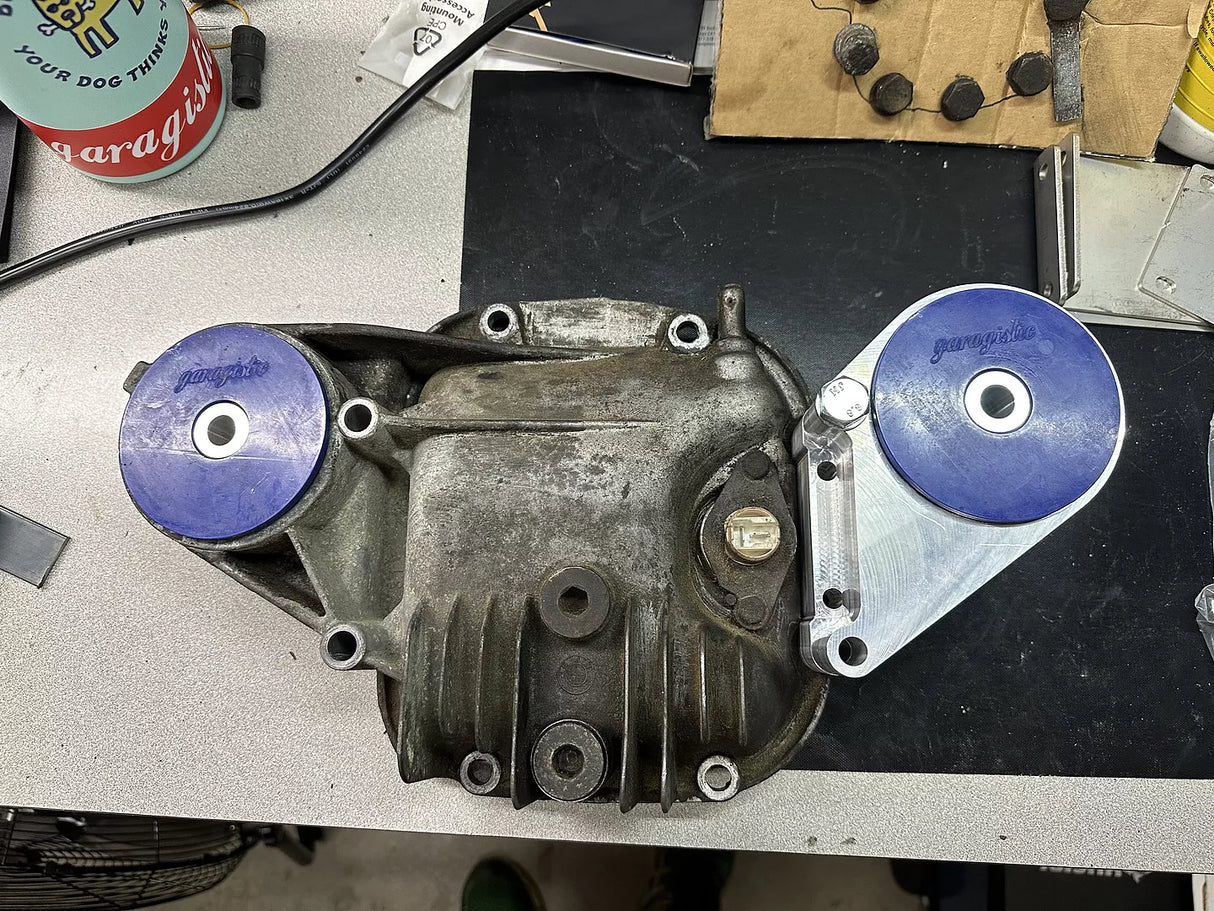 E30 Secondary Diff Mount