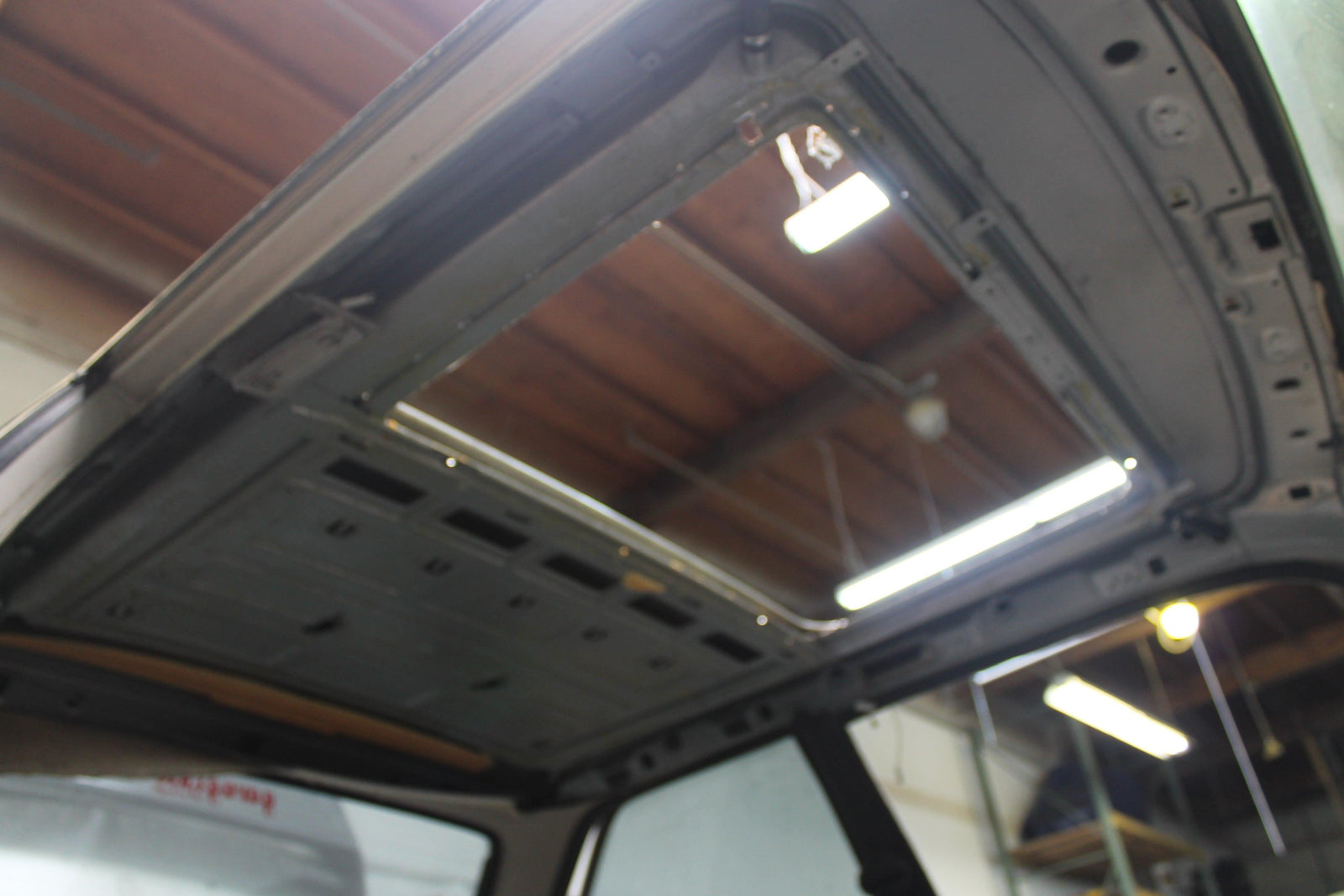 News-Project Ares - Deleting the sunroof-Garagistic-grip-drift-bmw-e30-e36-e46