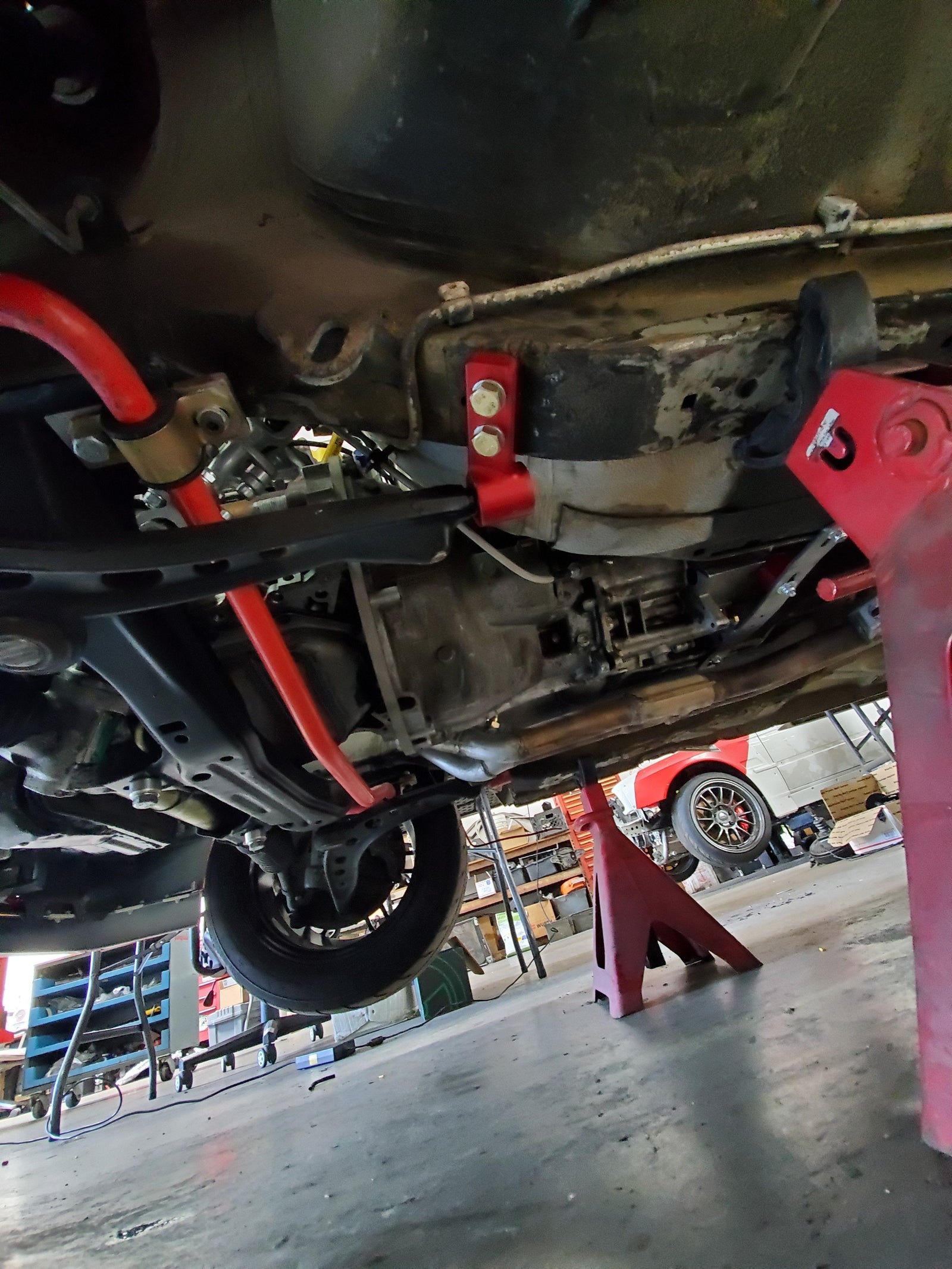 News-TOP-10 E30 Performance Mods-Garagistic-grip-drift-bmw-e30-e36-e46