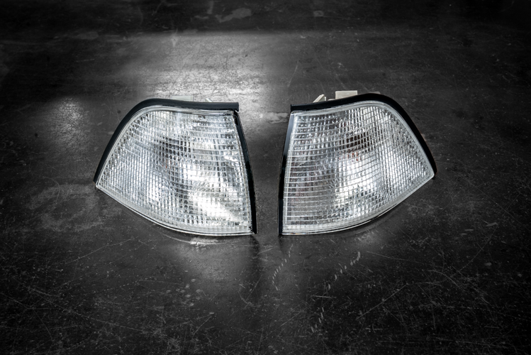 BMW E36 DEPO Euro Clear Corner Lights for 2D - 63138353283, 63138353284