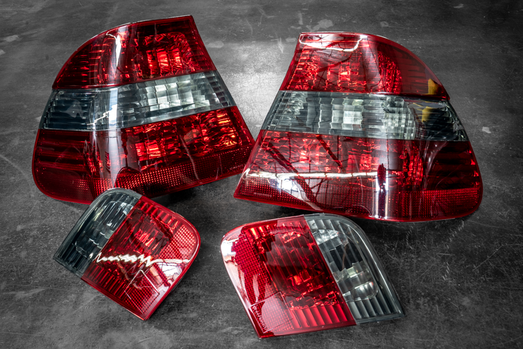 2002-2005 E46 Sedan DEPO Smoke/Red/Clear Tail Lights - 63216946533, 63216946534, 63216907945, 63216907946
