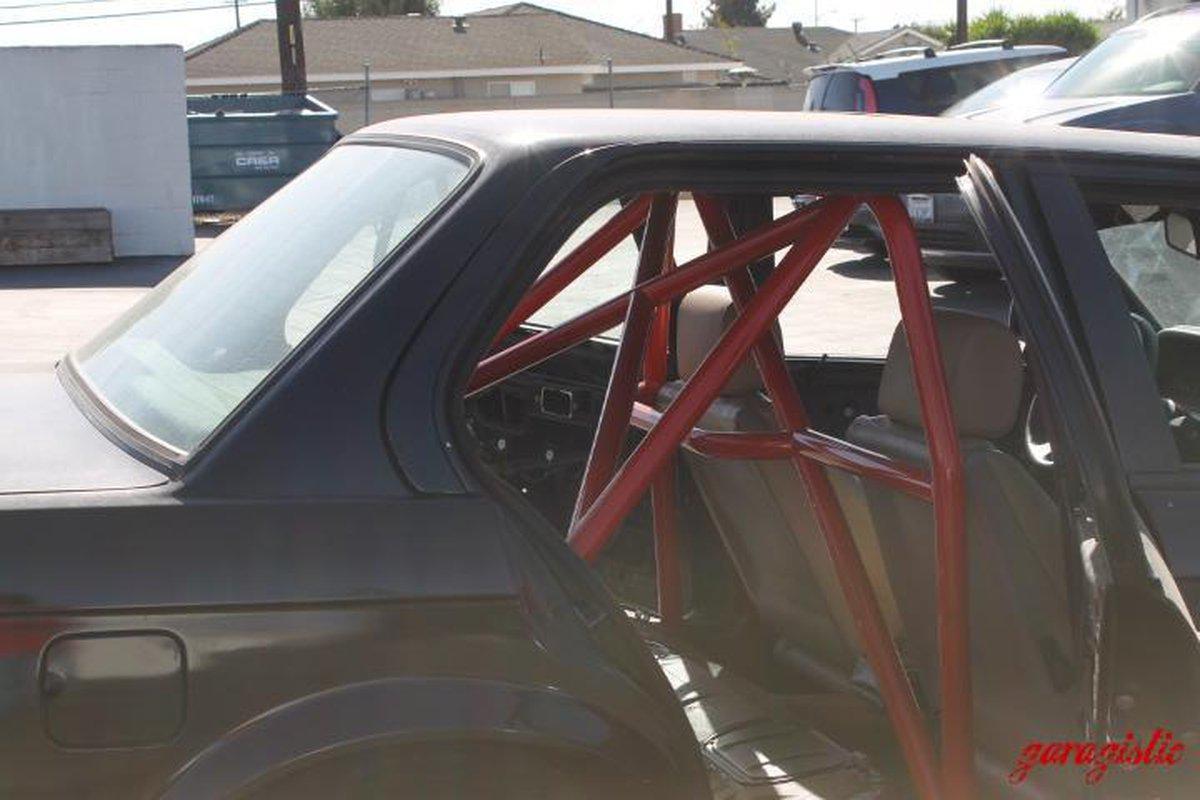 E30 Sedan Bolt In Roll Bar-Roll bars-Bare-Double Diagonal (X) (only available with straight rear tubes) (+$100.00)-Bent (for taller drivers) (+$50.00)-Garagistic