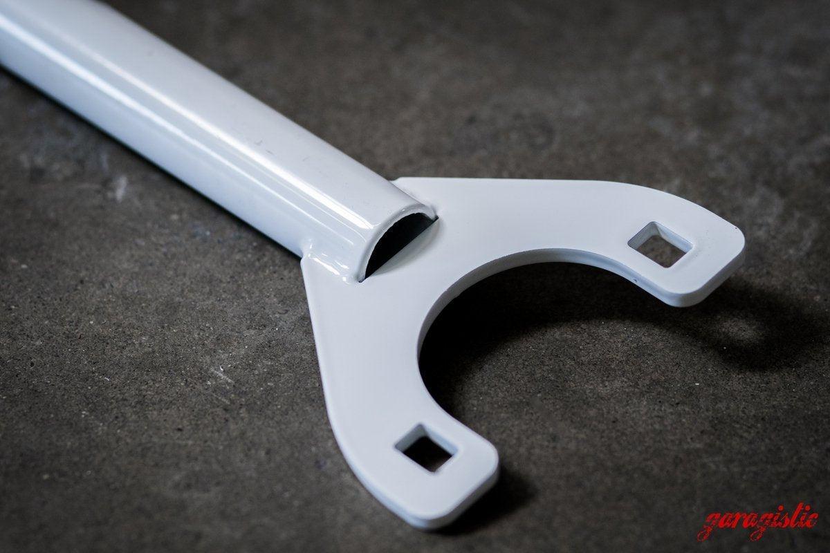 E30 Garagistic Rear Strut Bar-Strut Bars-grip-drift-White-Garagistic-bmw