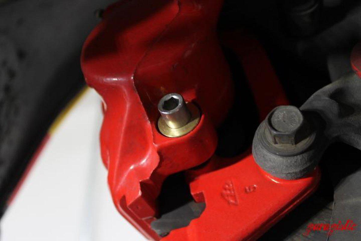 Mercedes Brass Brake Caliper Guide Bushing Kit - (ATE Calipers, PN A0004200076)-Brake Parts-grip-drift-Standard (No Dust Caps)-No slider pins-Garagistic-bmw