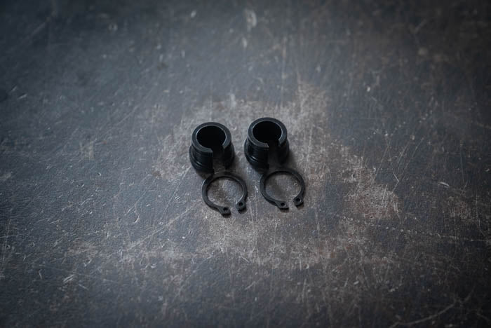 K0425-DL_DELRIN_ACCELERATOR_PEDAL_BUSHINGS_GARAGISTIC_2025_1