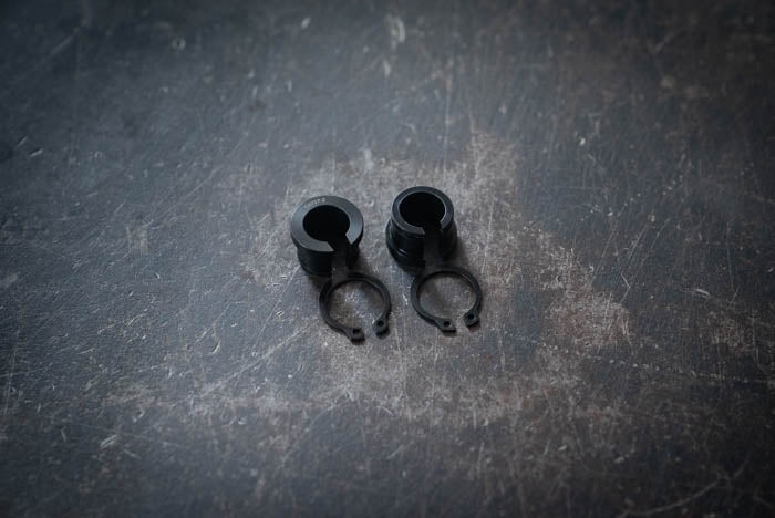 K0425-DL_DELRIN_ACCELERATOR_PEDAL_BUSHINGS_GARAGISTIC_2025_1