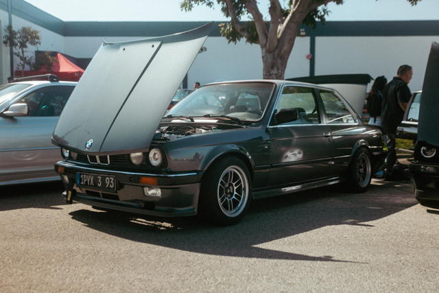 E30 
