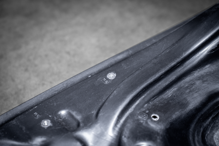 E46 M3 CSL Style Carbon Fiber Rear Trunk Lid for BMW E46 - 325i, 330i, M3-Exterior Body Parts-grip-drift-M3 / 2 Door Coupe-Garagistic-bmw