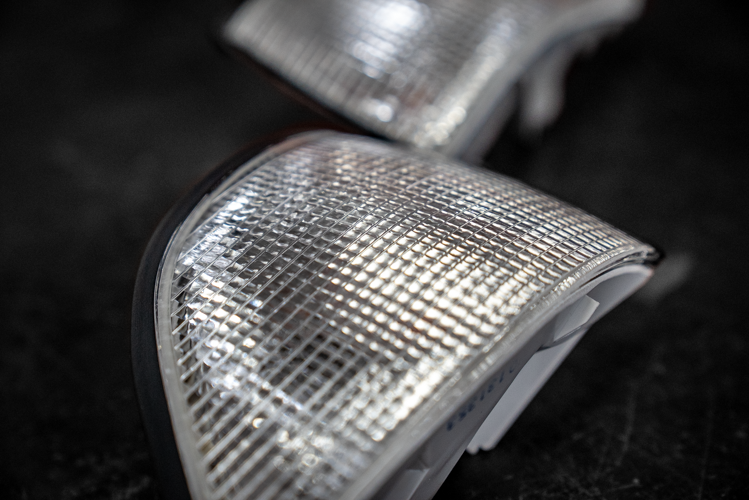 BMW E36 DEPO Euro Clear Corner Lights for 2 Door Coupe/Convertible - 63138353283, 63138353284-Exterior Lights-grip-drift-Garagistic-bmw