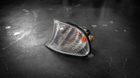 BMW E46 DEPO Euro Clear Corner Lights for 2000-2001 3 Series 2DR/M3 - 63126904299, 63126904300-Exterior Lights-grip-drift-Garagistic-bmw