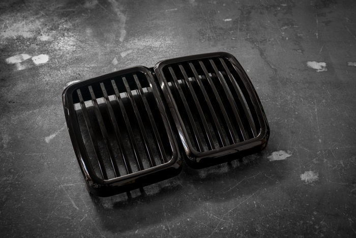 E30 Gloss Black Kidney Grill - Aftermarket Replacement (51131945877)-Exterior Body Parts-grip-drift-Garagistic-bmw