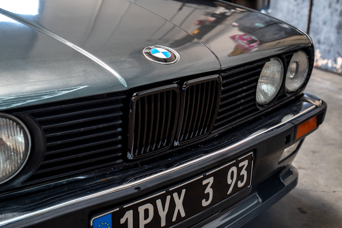 E30 Gloss Black Kidney Grill - Aftermarket Replacement (51131945877)-Exterior Body Parts-grip-drift-Garagistic-bmw