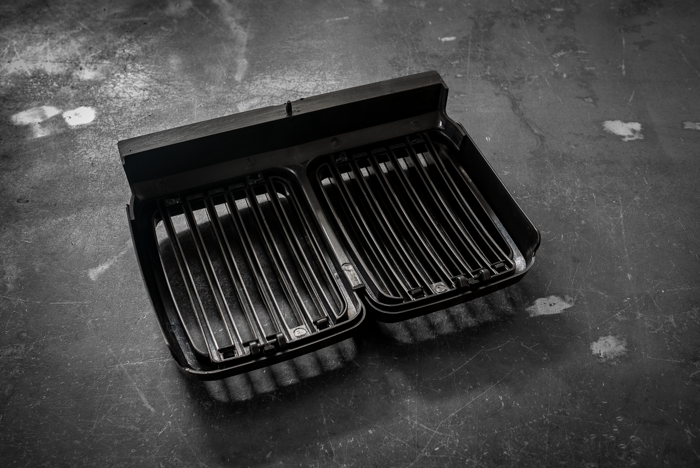 E30 Gloss Black Kidney Grill - Aftermarket Replacement (51131945877)-Exterior Body Parts-grip-drift-Garagistic-bmw