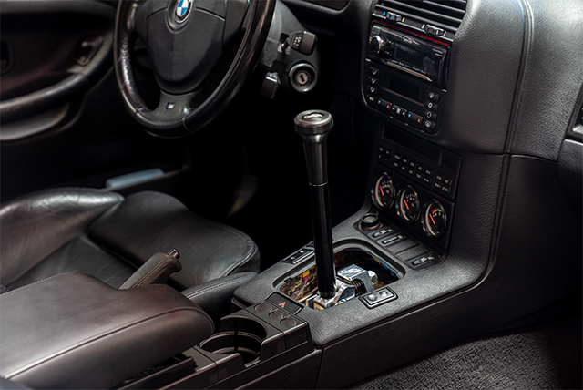 E36 "PRO" Self Centering Chassis Short Shifter-Shifters-grip-drift-Black Anodized-Medium-Delrin Vintage W/Emblem-Garagistic-bmw
