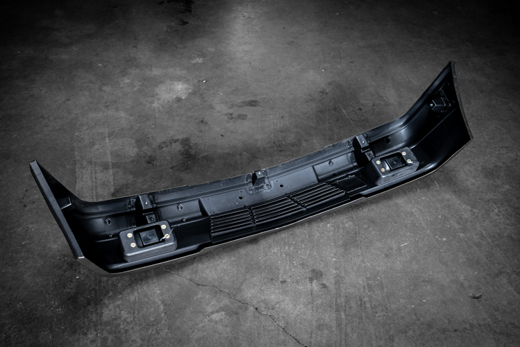Mercedes W124 AMG Style Front Bumper - Aftermarket Replacement-Exterior Body Parts-grip-drift-Garagistic-bmw