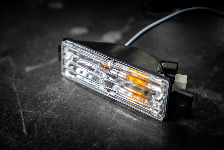 BMW E30 Late Model DEPO "Crystal" Clear Turn Signal Lamp Set - 63131380965, 63131380966-Exterior Lights-grip-drift-Garagistic-bmw