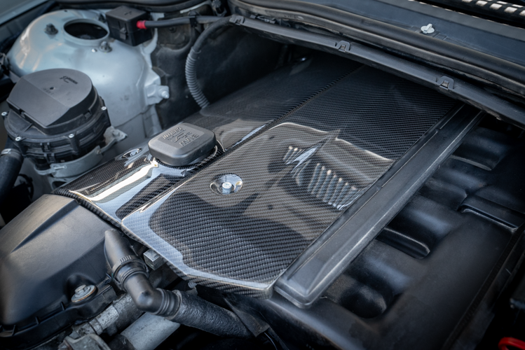 BMW E46 M54 / M52 Carbon Engine Cover - 11127526445, 11121710781-Engine Accessories-grip-drift-Yes - Add Fuel Rail Cover-Garagistic-bmw