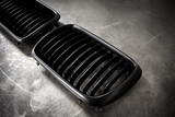 E36 (96-99) Matte Black Kidney Grille Set - 51138195151, 51138195152