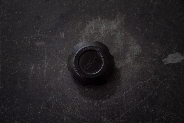 BMW Billet Engine Oil Cap - 11121716993