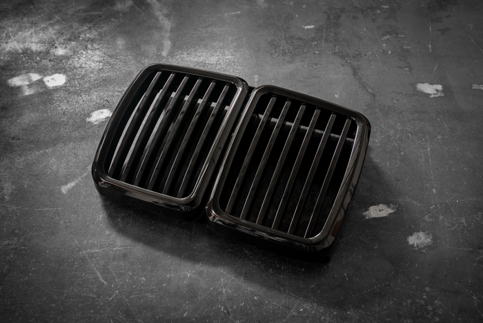 E30 Gloss Black Kidney Grill - Aftermarket Replacement (51131945877)