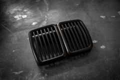 E30 Matte Black Kidney Grill - Aftermarket Replacement (51131945877)