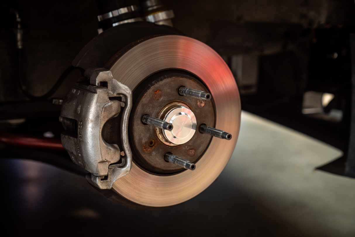 E30 Billet Aluminum Front Wheel Bearing Dust Caps (4-Lug) - 31211130125 / 31211125833