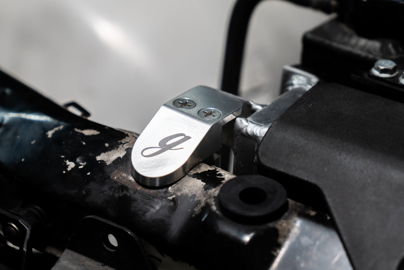 e36-billet-aluminum-radiator-bracket-clip-installed-gripe36-garagistic-k0709_7-Garagistic-bmw-e30-e36-e46-e92-e82-grip-race-drift