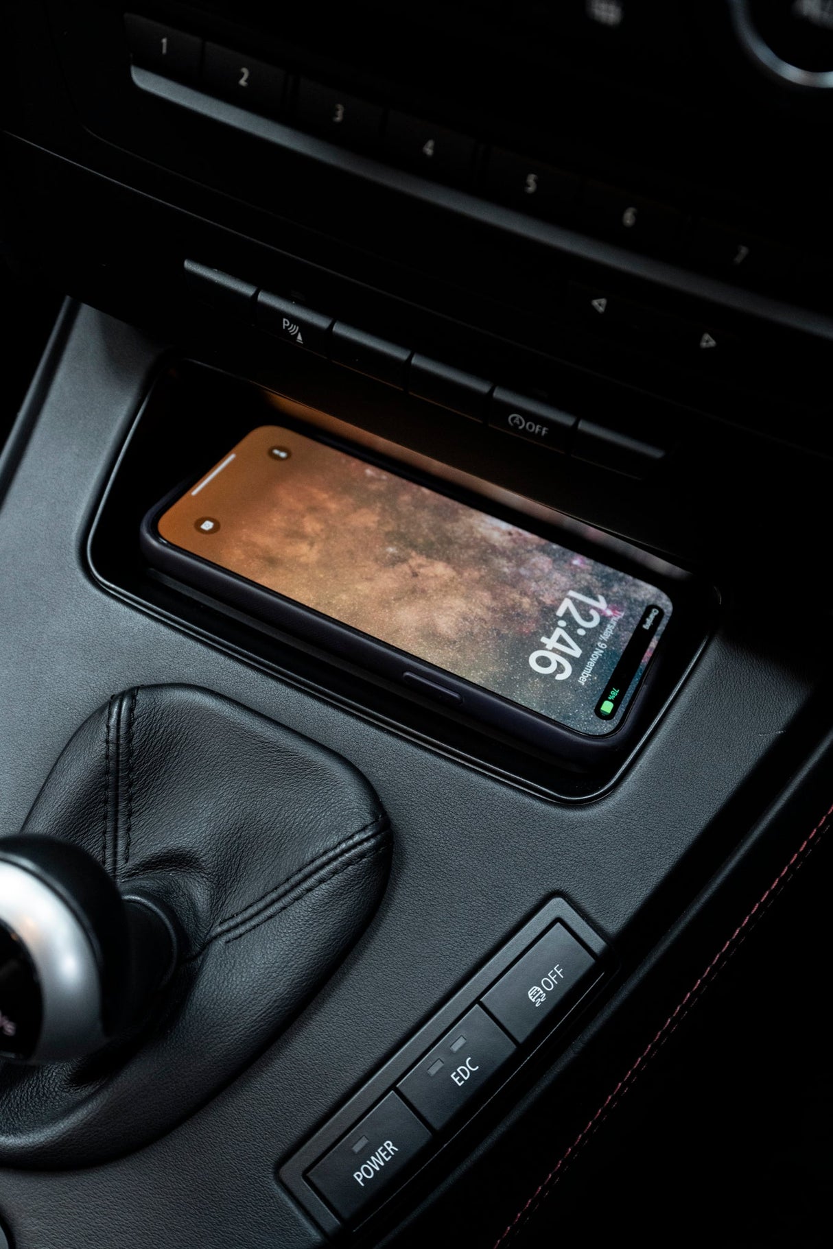 BMW E9X 3 SERIES Wireless Charger - E92